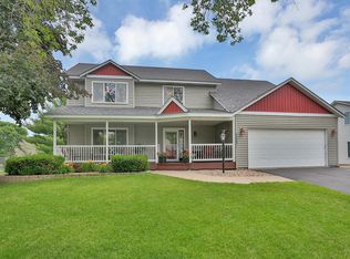 7353 Jewel Ave S, Cottage Grove, MN 55016