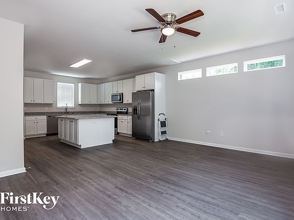 3rd image of 1754 Jenkins Rd