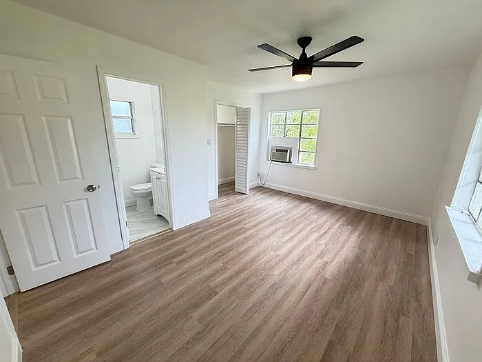 165 E Pomelo St — Photo 6