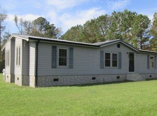 1557 Catherine Lake Rd, Jacksonville, NC 28540