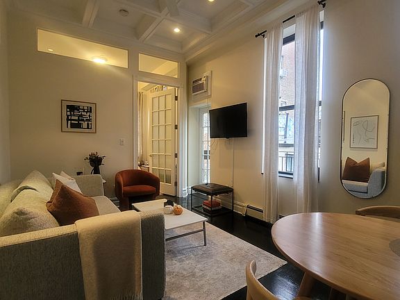 5th image of 312 Bowery APT 405