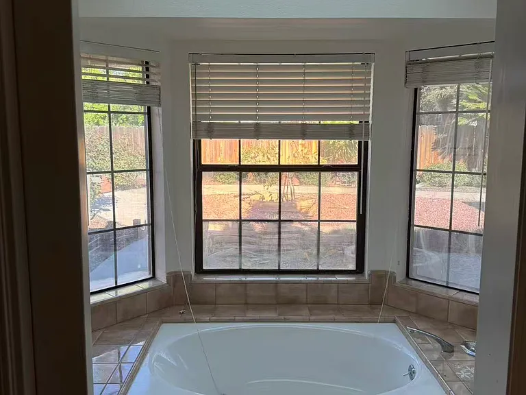 442 E Audubon Dr — Photo 22