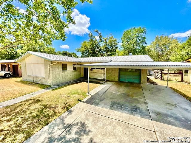 1st image of 4622 Seabreeze Dr