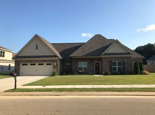 6103 Vermelle Dr, Tupelo, MS 38801