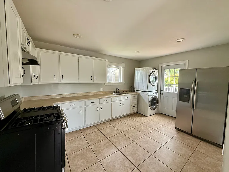 8 Lorena St #2 — Photo 8