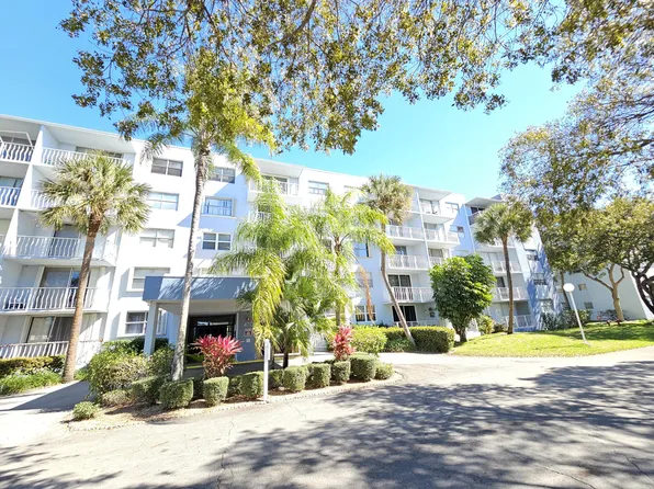 470 Executive Center Dr APT 2G, West Palm Beach, FL 33401