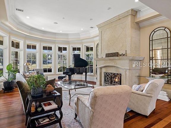 5th image of 128 Inverness Dr