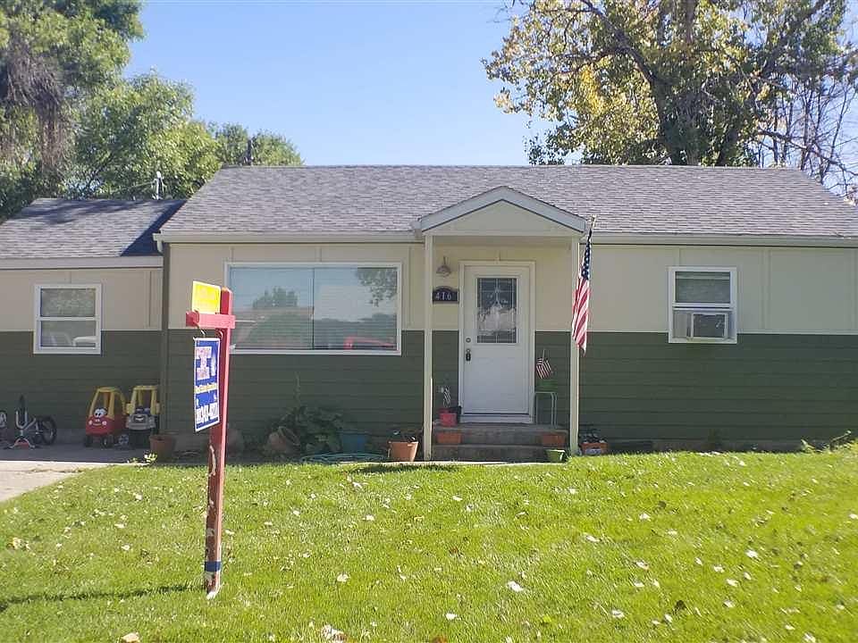 1st image of 416 West Ln