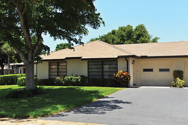 2nd image of 4680 Storkwood Dr APT A