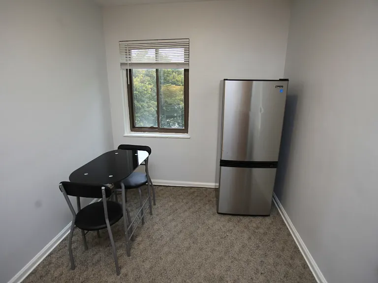 413 Washtenaw Ave #8 — Photo 10