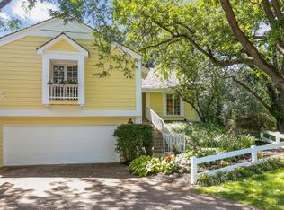 20906 N Rub Of Green Ln, Barrington Hills, IL 60010