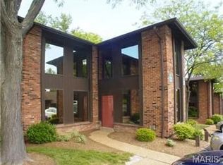 265 Clarkson Executive Park, Ellisville, MO 63011