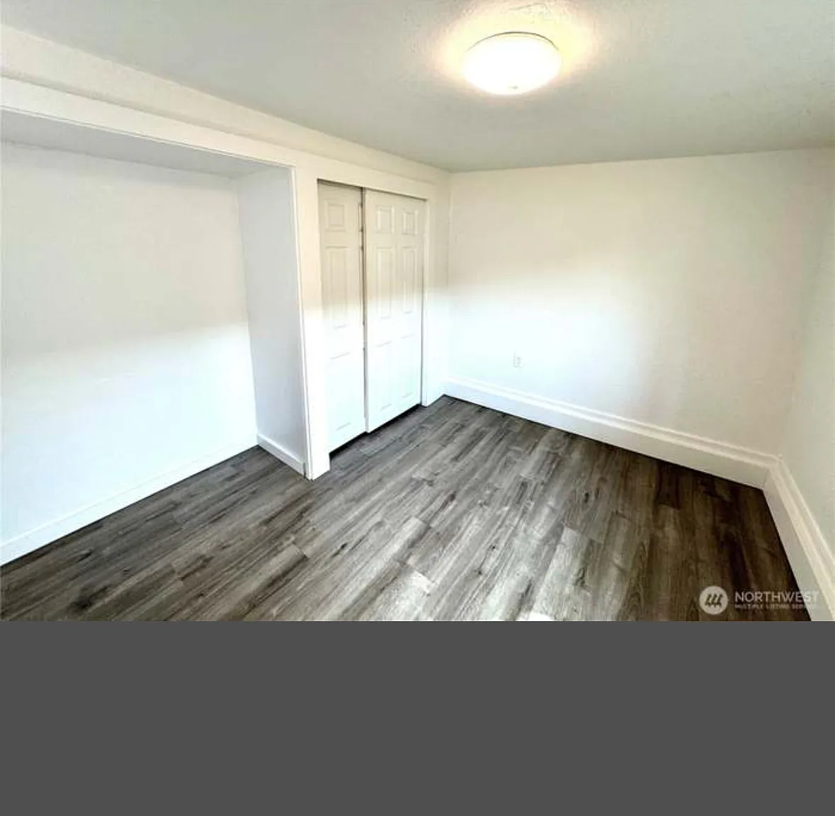 608 N Puget Sound Ave — Photo 4