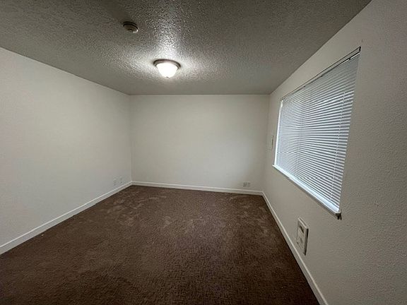 4th image of 20220-20230 60th Ave W #6
