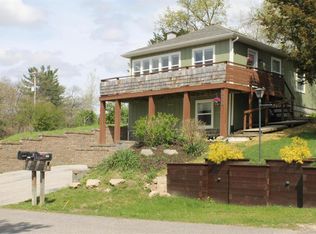 6688 Echo Ave NE, Rockford, MI 49341