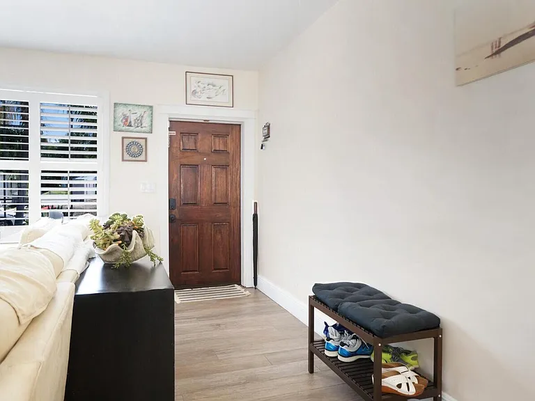 2031 Pleasant Dr — Photo 13