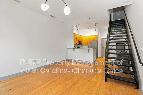 115 E Park Ave E #111 Photo 1