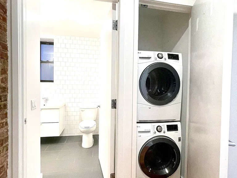 3971 Gouverneur Ave #6K — Photo 4