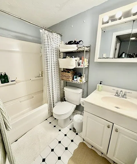 17 Thacher St #1 — Photo 21