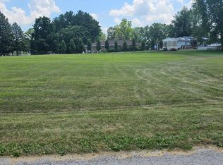 106 Cottonwood Ct, Williamsfield, IL 61489