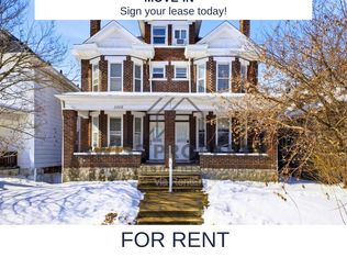 2209 Summit St, Columbus, OH 43201