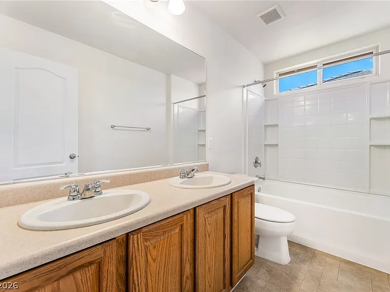 2621 Lazy Leopard Ct — Photo 22
