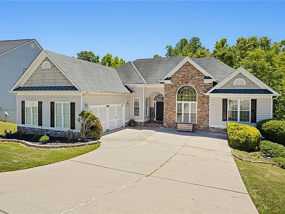 4th image of 310 Oscar Way
