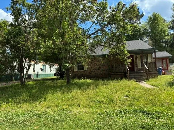 121 Louisiana St, Winnfield, LA 71483