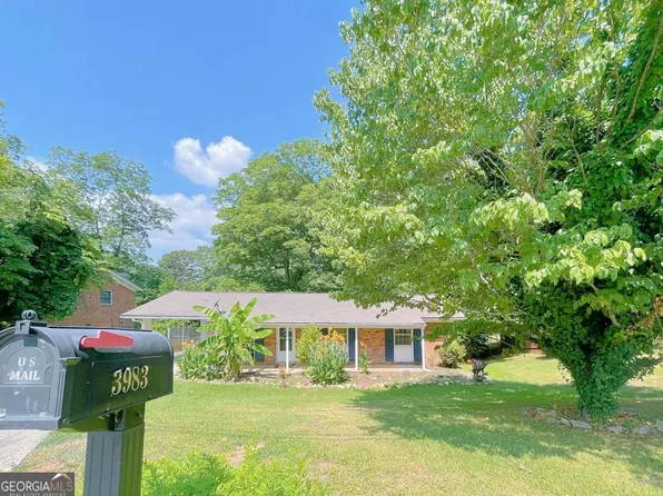 3983 Scott Dr, Forest Park, GA 30297