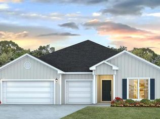 136 Martingale Loop, Lynn Haven, FL 32444