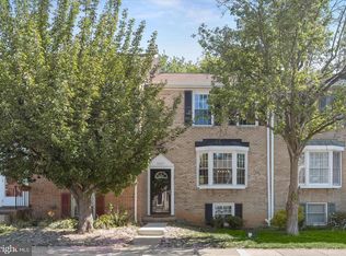 5827 Richardson Mews Sq, Halethorpe, MD 21227