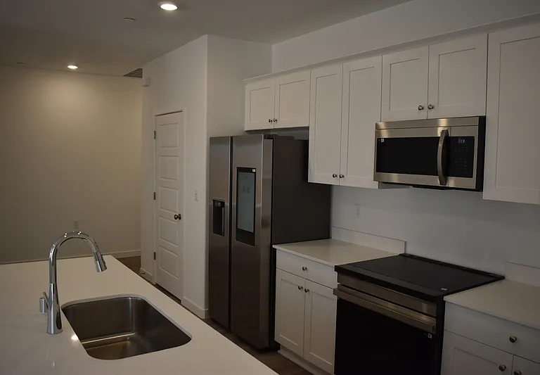 4481 N San Miguel Ave — Photo 11