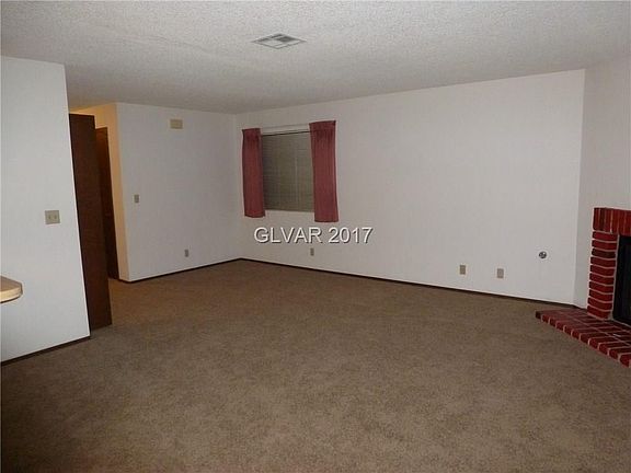 4th image of 1443 Tamareno Cir #B