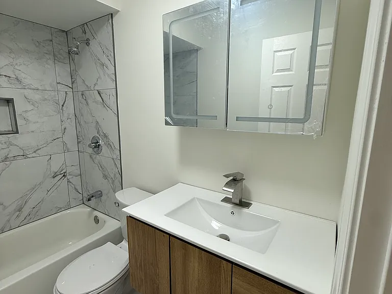 7721 S Coles Ave — Photo 5