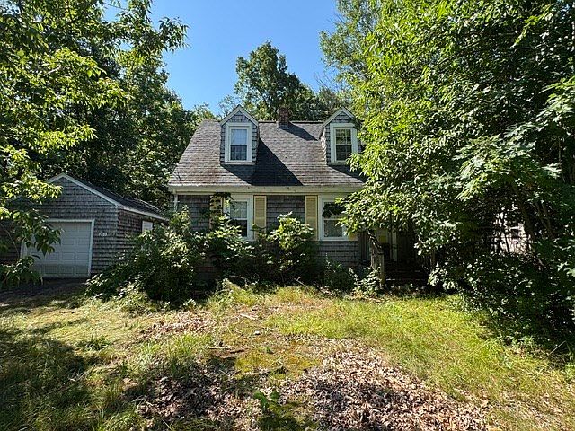 1st image of 203 Willow St