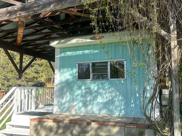 11714 East St, Fort Jones, CA 96032