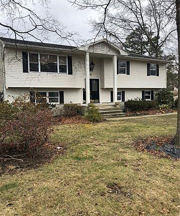 2nd image of 16 Shady Nook Dr