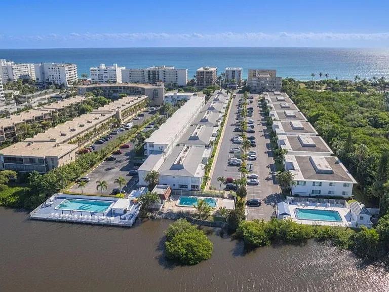 4201 S Ocean Blvd #K2 — Photo 2
