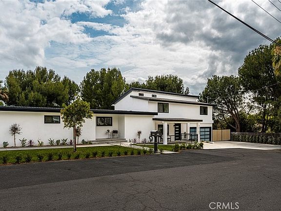 4th image of 18182 Hutchings Dr