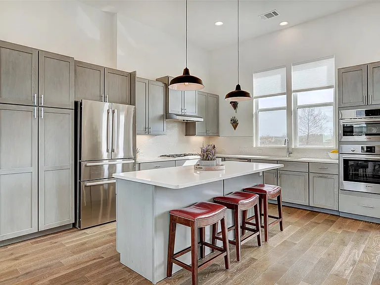 6317 Toscana Ave — Photo 8