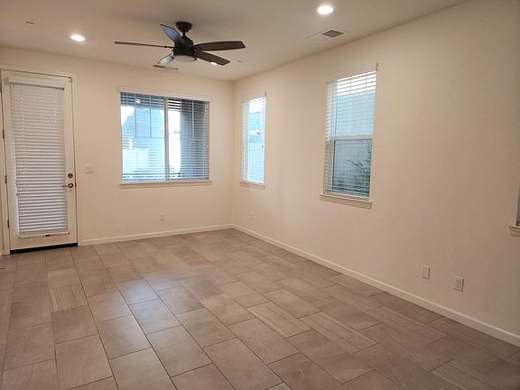 2nd image of 3080 Verwood Pl