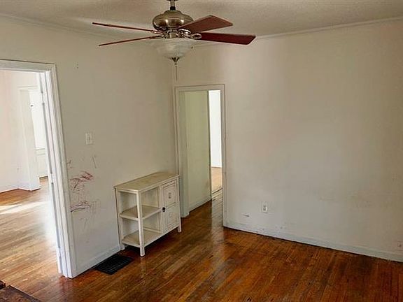 5th image of 1424 S 40th St