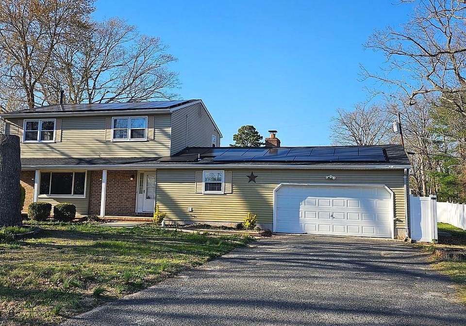 2nd image of 308 Union Lake Rd