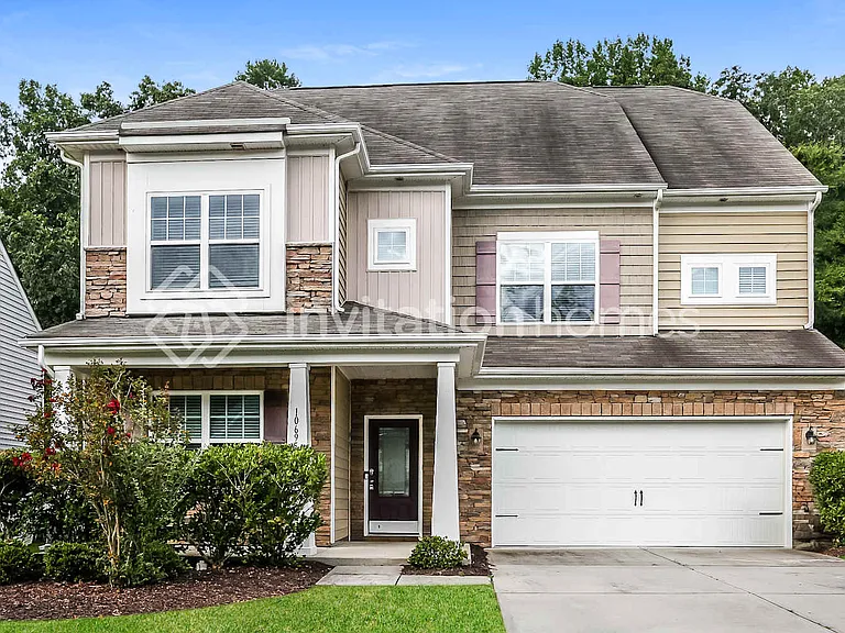 10695 Sapphire Trl — Photo 1