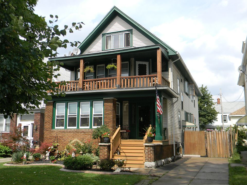 1st image of 229 North Dr