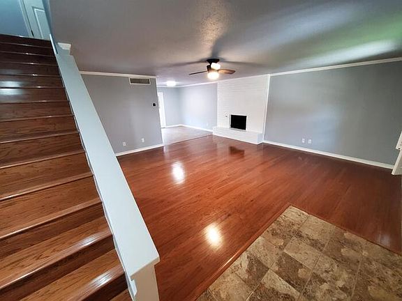 4th image of 8715 Starcrest Dr APT 34