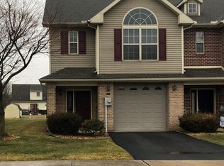 2043 Powell Dr, Chambersburg, PA 17201