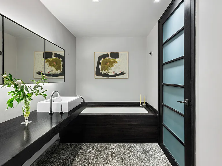 20 Pine St #2903 — Photo 8