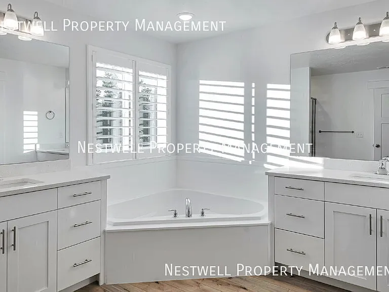 8139 N Saint Cecilia St — Photo 10