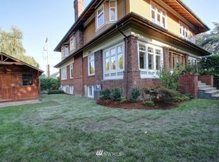 2740 Montlake Blvd E, Seattle, WA 98112